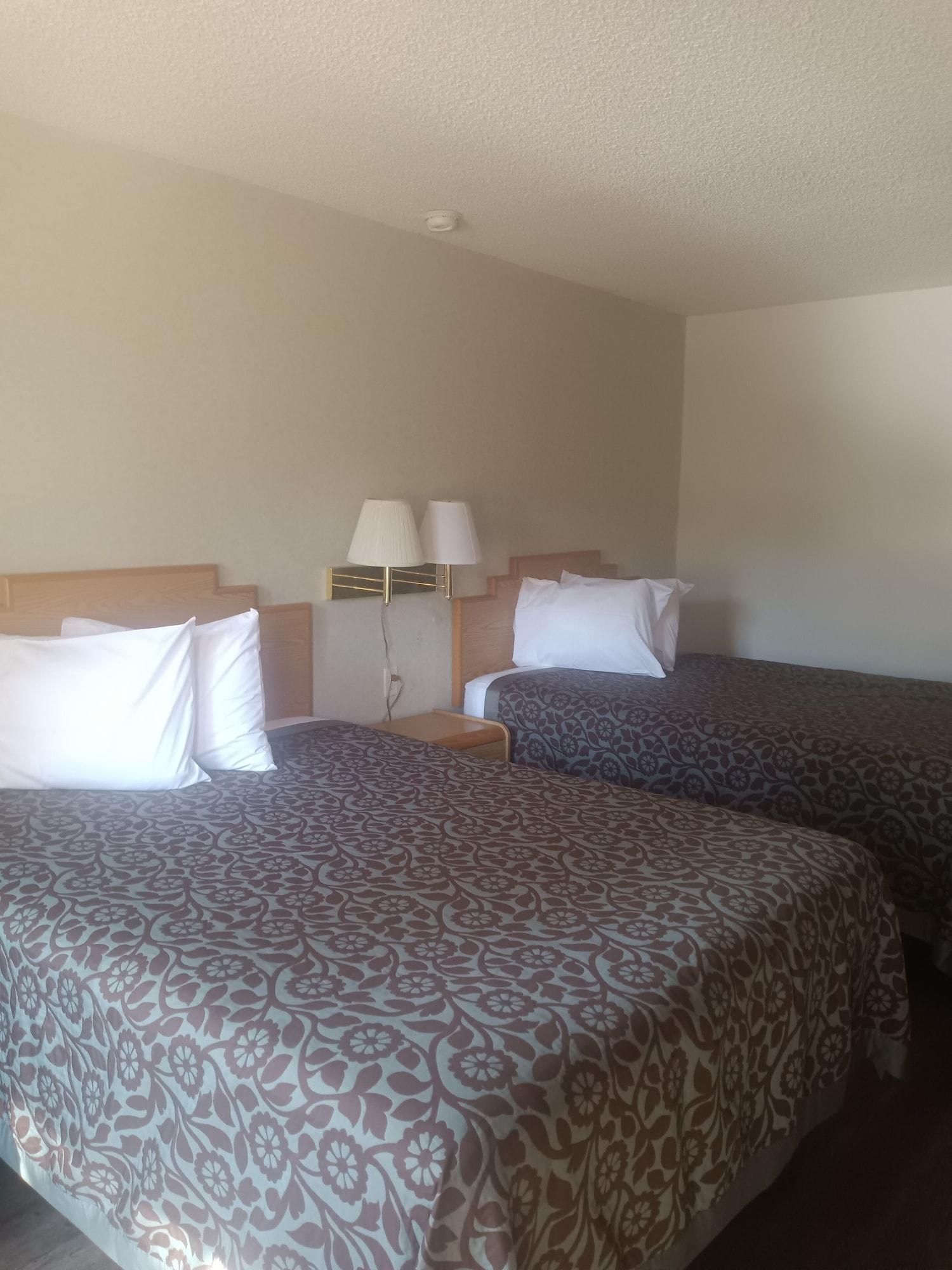 Midtown Inn & Suites Albuquerque Bagian luar foto