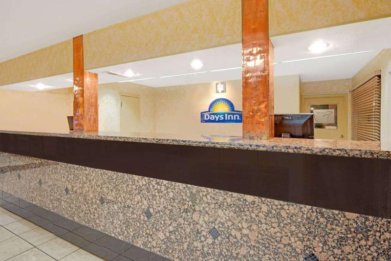 Midtown Inn & Suites Albuquerque Bagian luar foto