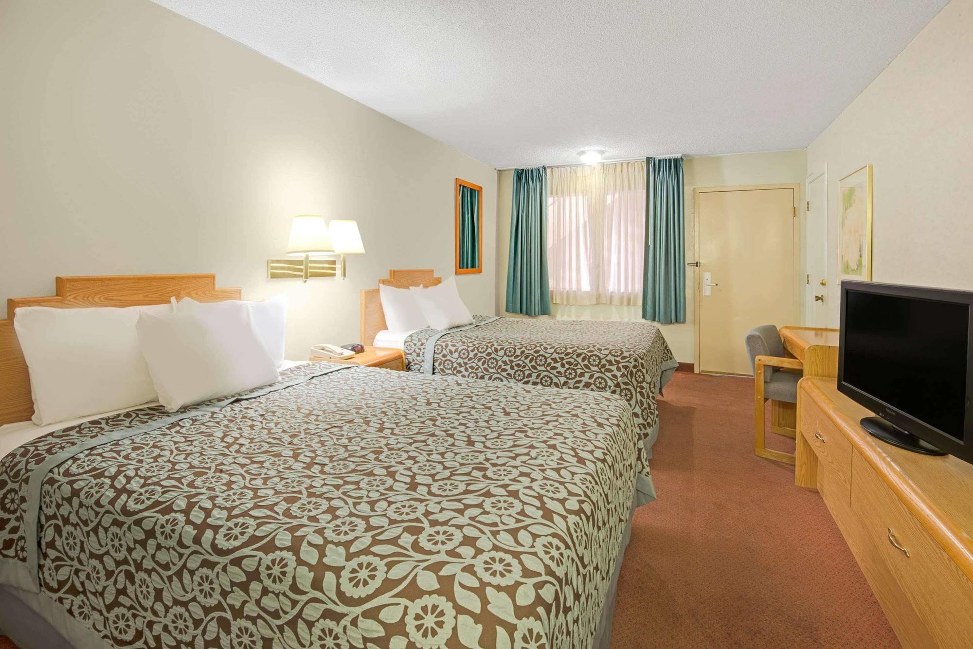 Midtown Inn & Suites Albuquerque Bagian luar foto